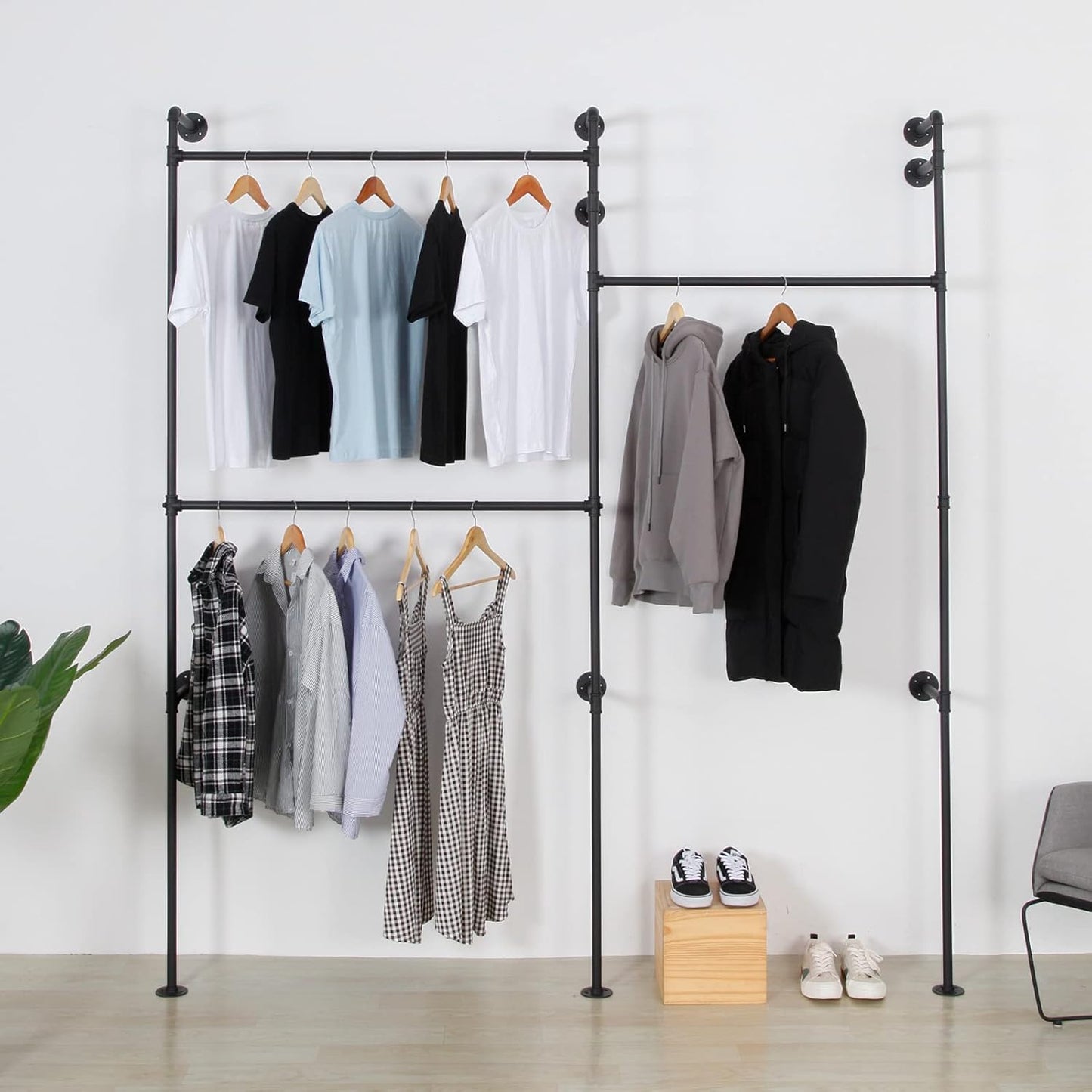 Industrial Pipe Clothes Rack, Heavy Duty Detachable Wall Mounted Black Iron Garment Bar, Clothing Store Display Stands Garment Rack Closet System (125.5 x 93.7inch)